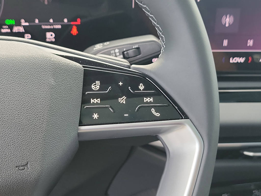 Thumbnail: 2025 Audi A5 - 25