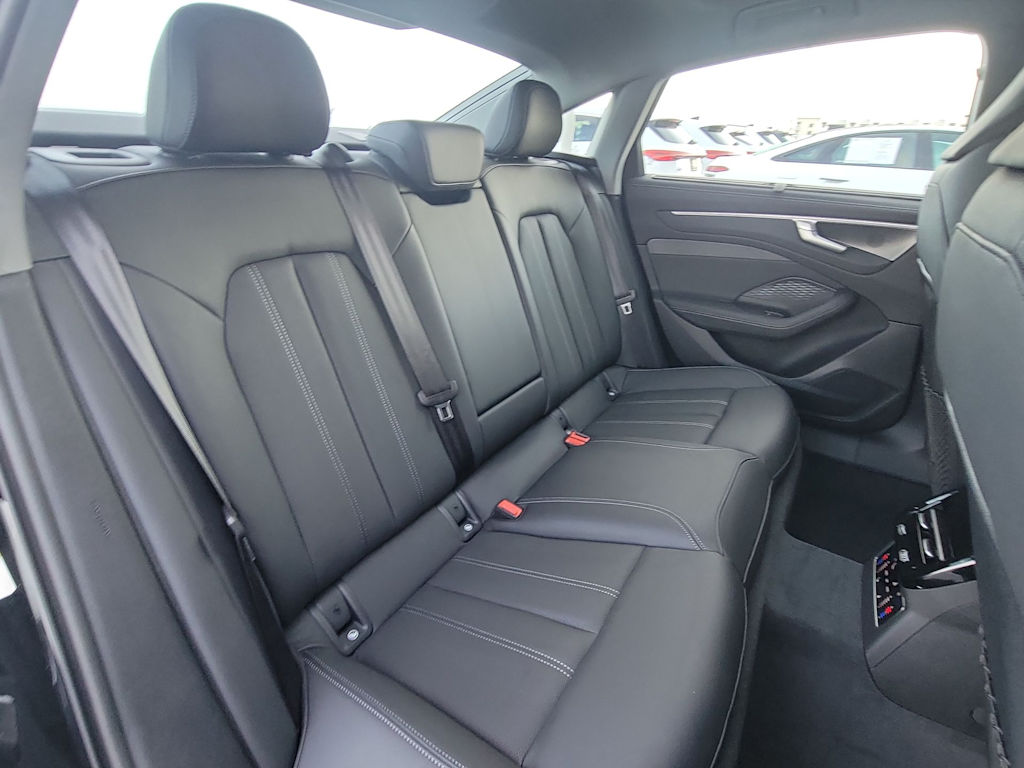 Thumbnail: 2026 Audi A6 - 28