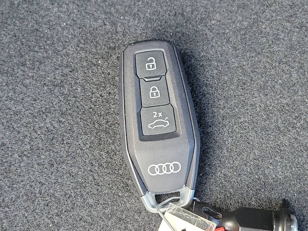 Thumbnail: 2026 Audi A6 - 18