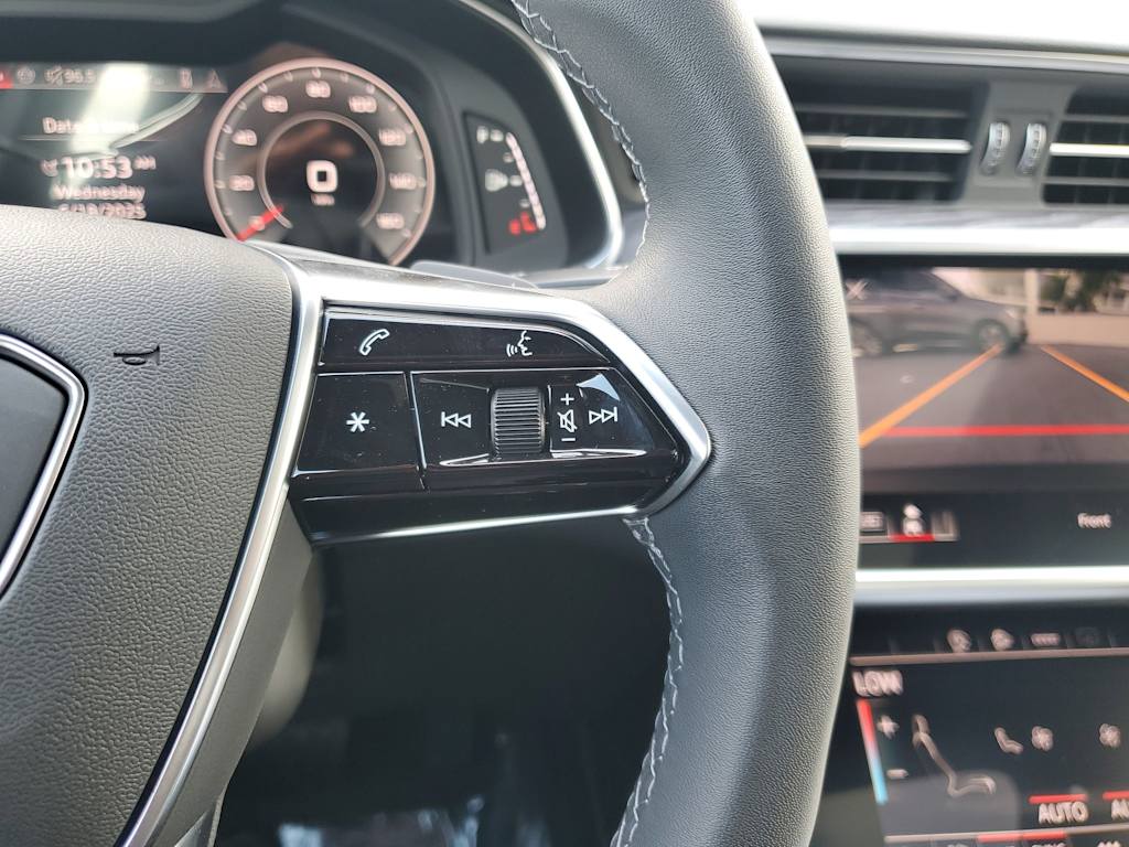 Thumbnail: 2025 Audi A6 - 22