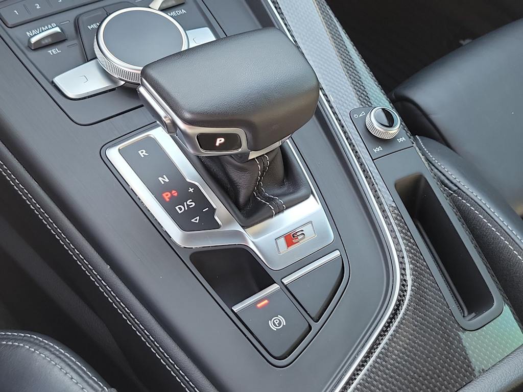 Thumbnail: 2019 Audi S5 - 16