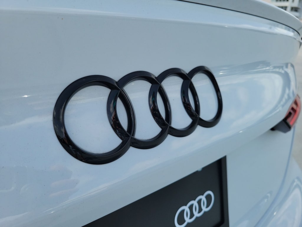 Thumbnail: 2022 Audi S5 - 7