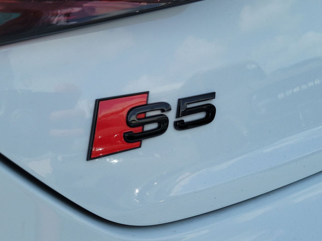 Thumbnail: 2022 Audi S5 - 23
