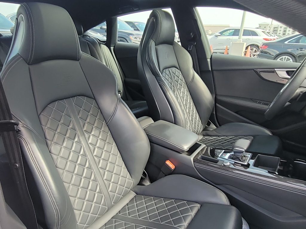 Thumbnail: 2022 Audi S5 - 12