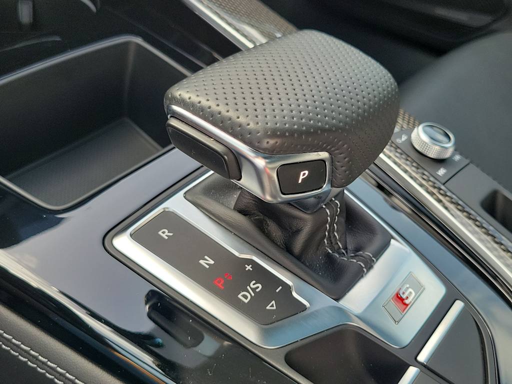 Thumbnail: 2022 Audi S5 - 16