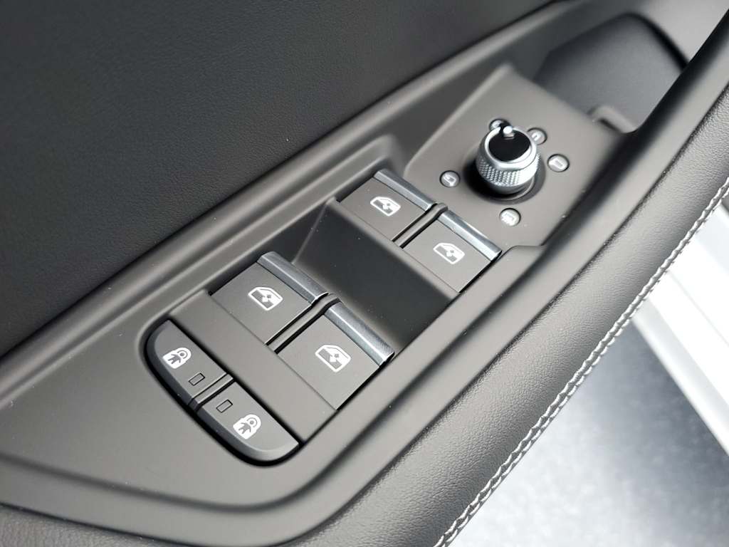 Thumbnail: 2023 Audi A5 - 24