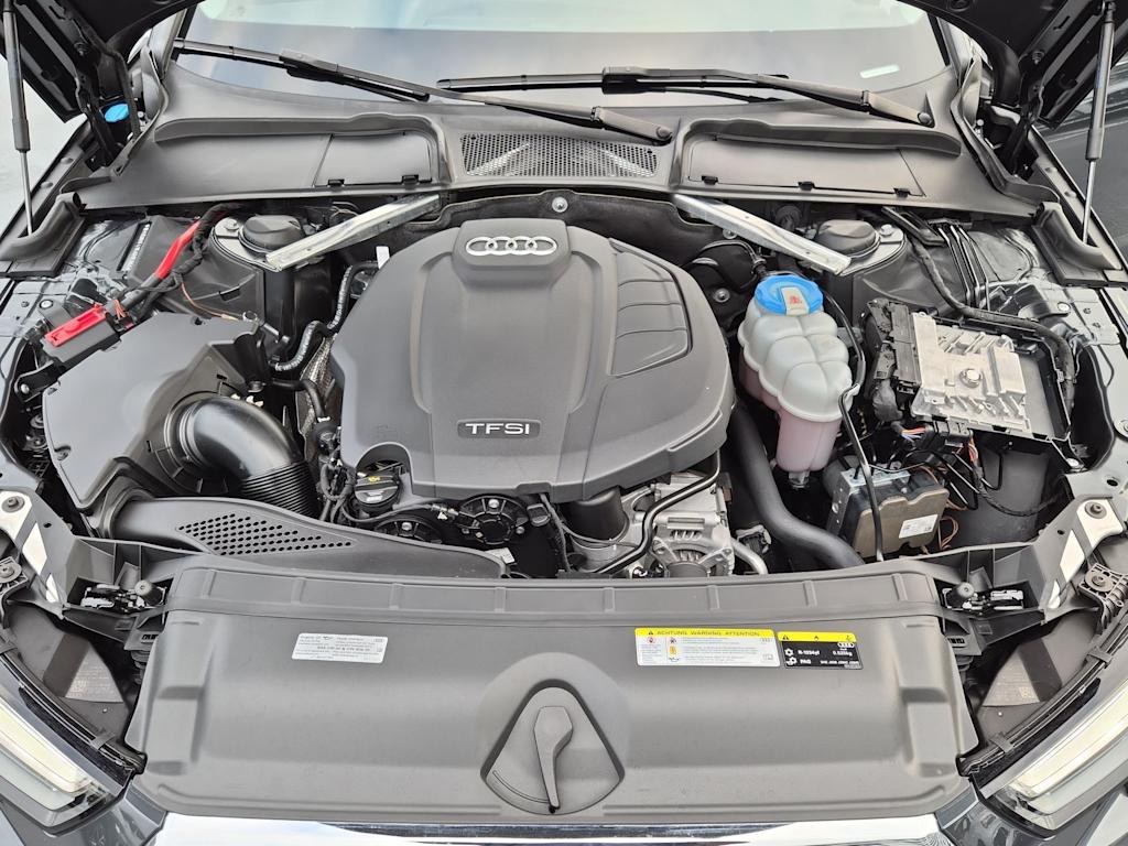 Thumbnail: 2019 Audi A4 - 9