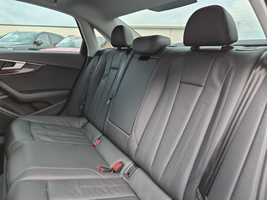 Thumbnail: 2019 Audi A4 - 24