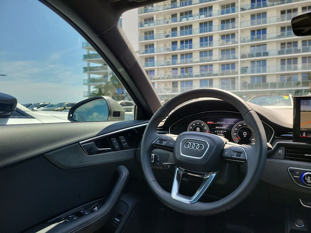 Thumbnail: 2023 Audi A4 - 10