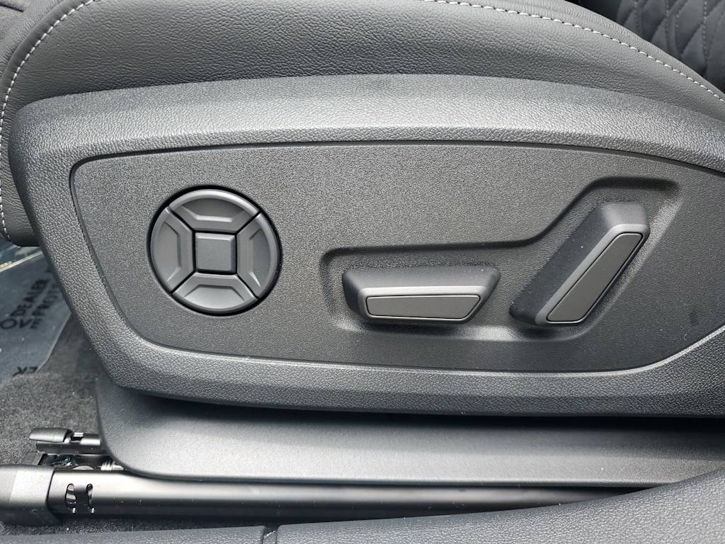 Thumbnail: 2025 Audi S3 - 19