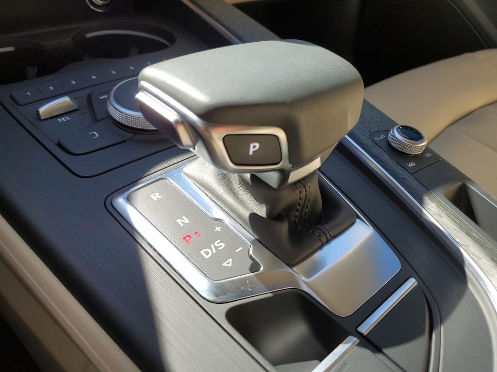 Thumbnail: 2019 Audi A4 - 15