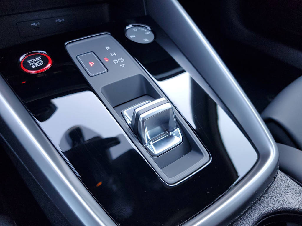 Thumbnail: 2024 Audi S3 - 13