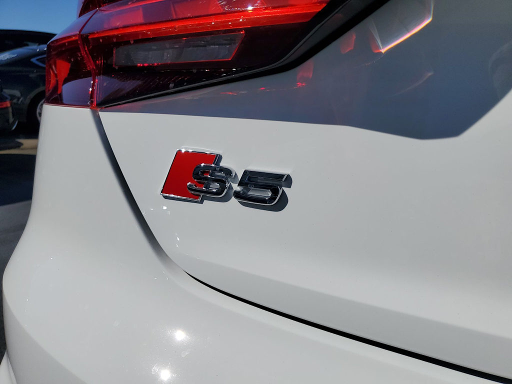 Thumbnail: 2023 Audi S5 - 7