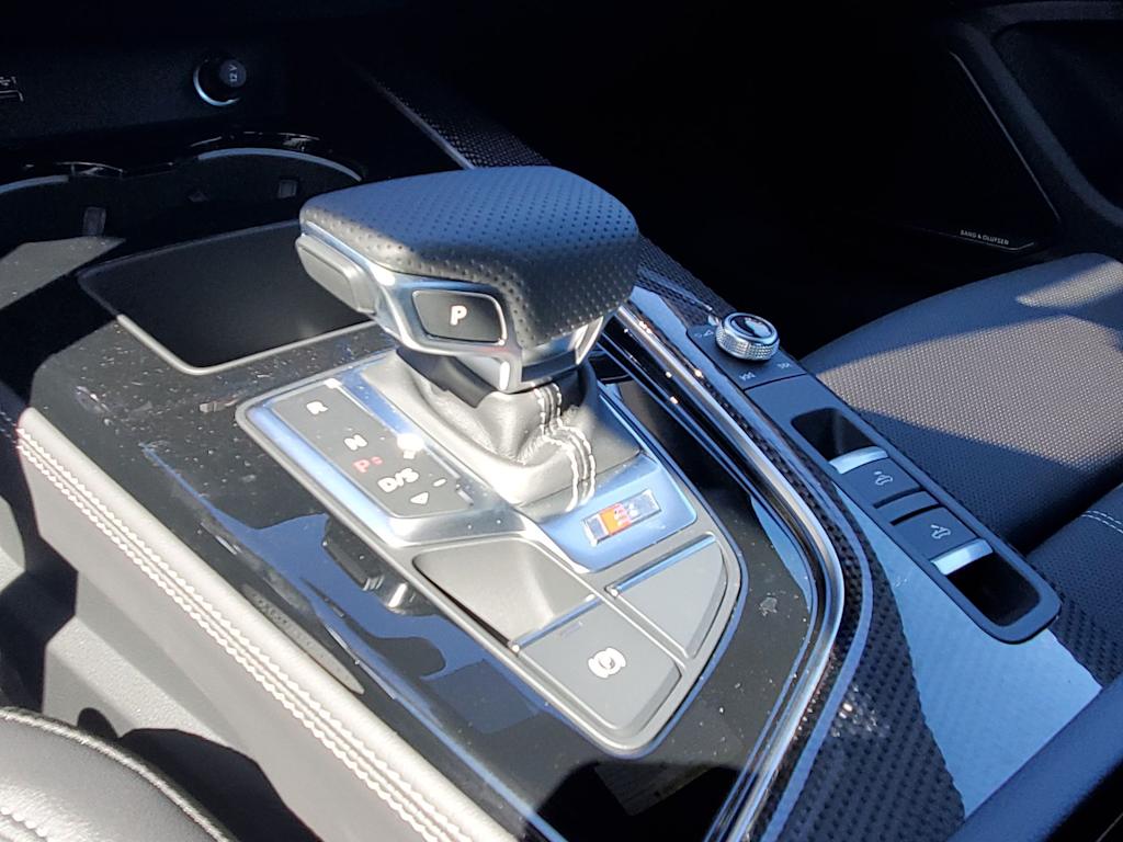Thumbnail: 2023 Audi S5 - 13