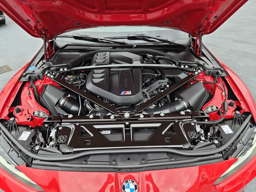 Thumbnail: 2026 BMW M3 - 9