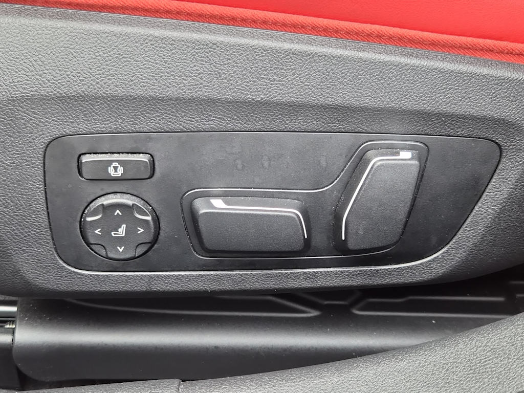 Thumbnail: 2026 BMW M3 - 22