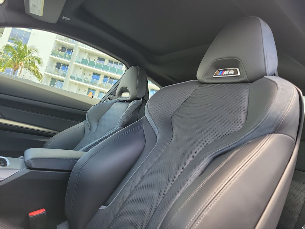 Thumbnail: 2026 BMW M4 - 10