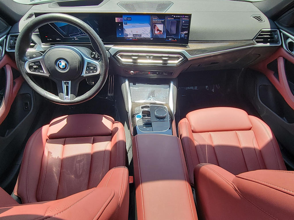 Thumbnail: 2023 BMW i4 - 9
