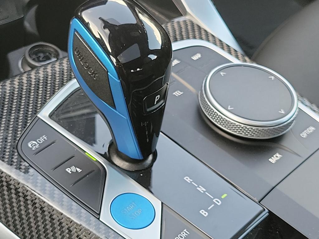 Thumbnail: 2023 BMW i4 - 10