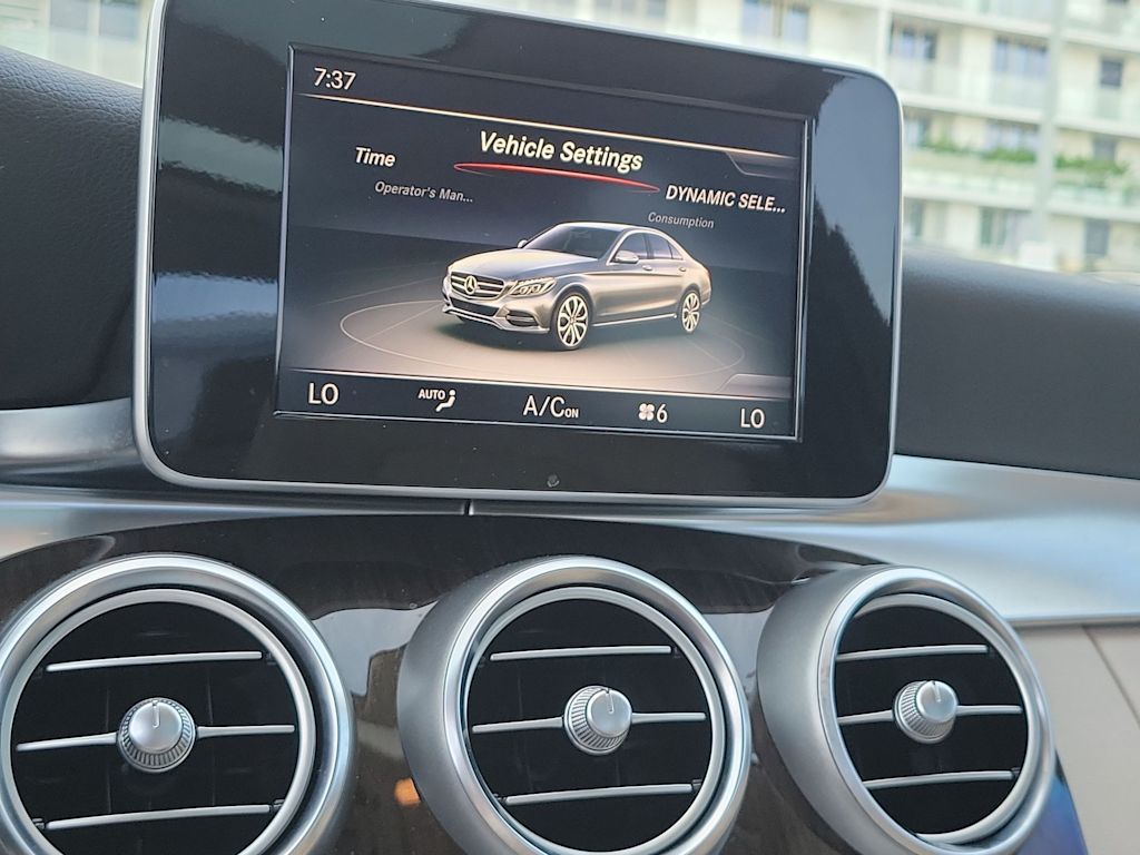 Thumbnail: 2017 Mercedes-Benz C-Class - 15