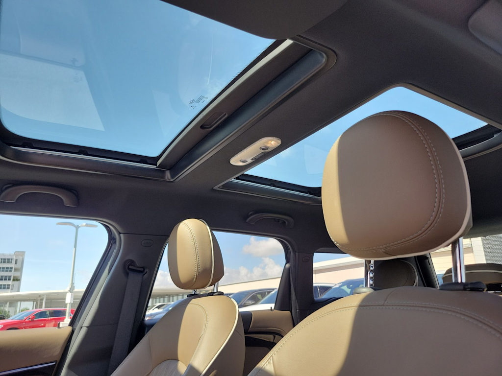 Thumbnail: 2020 MINI Cooper Countryman - 24