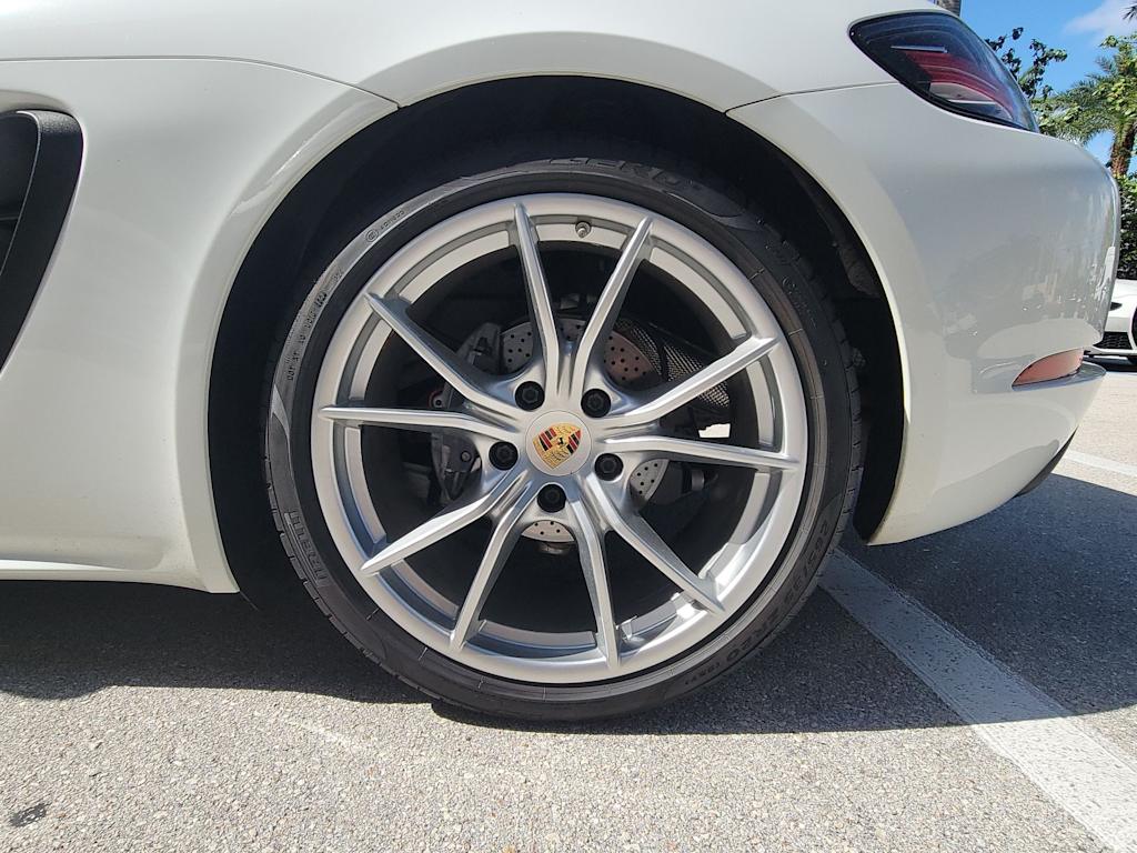 Thumbnail: 2021 Porsche 718 Boxster - 7