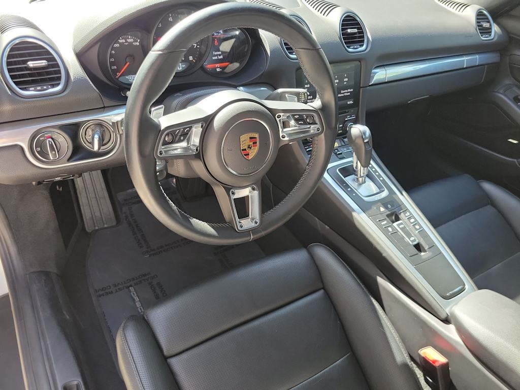 Thumbnail: 2021 Porsche 718 Boxster - 2