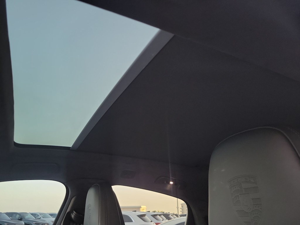 Thumbnail: 2020 Porsche Cayenne - 24