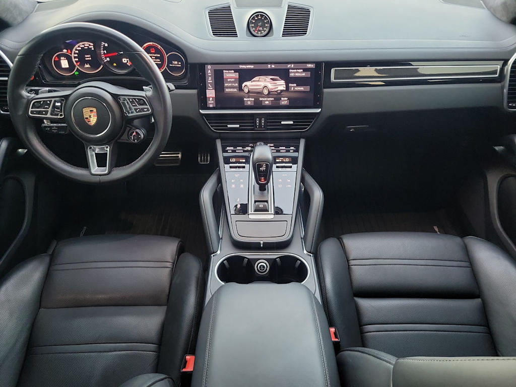 Thumbnail: 2020 Porsche Cayenne - 10
