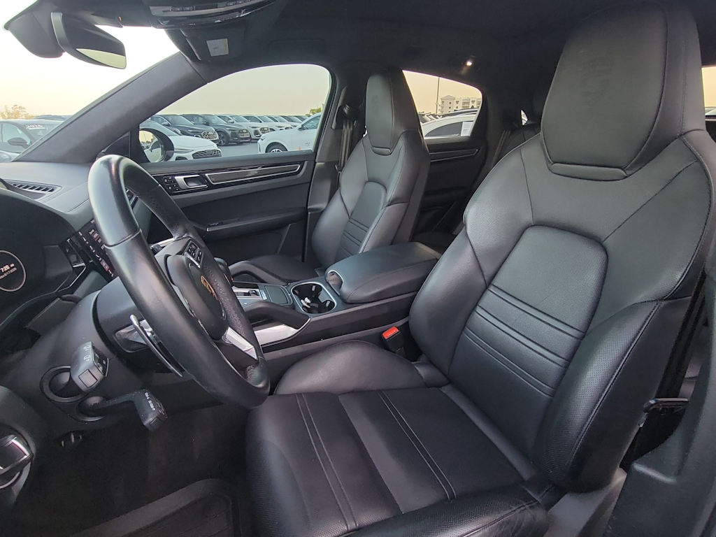 Thumbnail: 2020 Porsche Cayenne - 11
