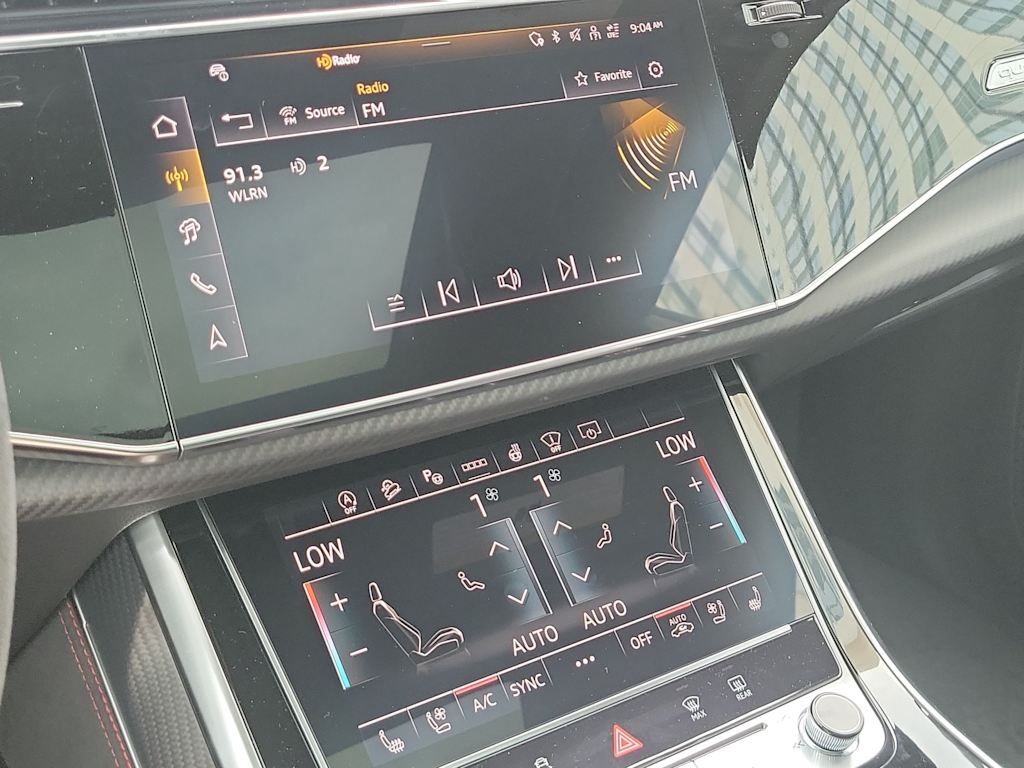 Thumbnail: 2026 Audi RS Q8 - 15
