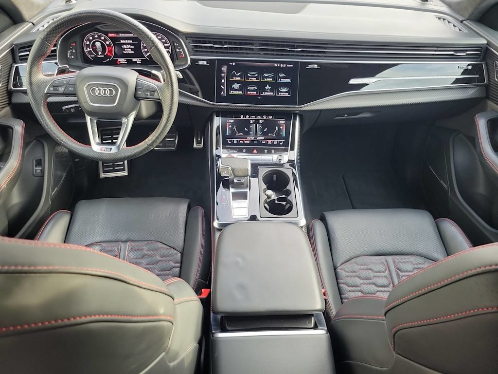 Thumbnail: 2022 Audi RS Q8 - 10