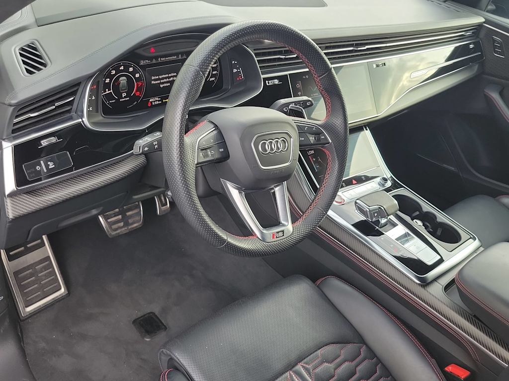Thumbnail: 2022 Audi RS Q8 - 2