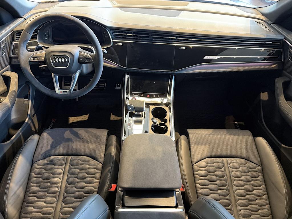 Thumbnail: 2026 Audi RS Q8 - 9