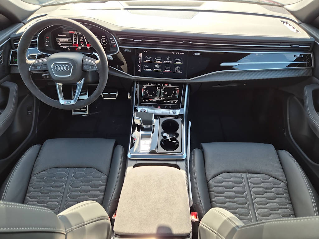 Thumbnail: 2026 Audi RS Q8 - 10