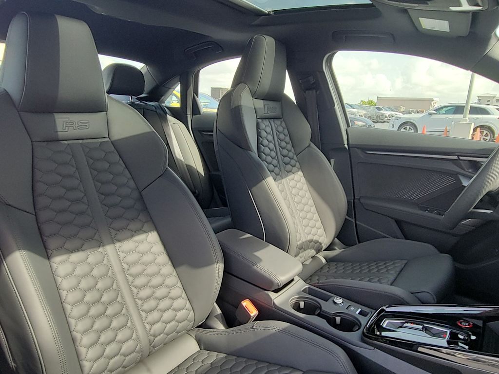 Thumbnail: 2026 Audi RS 3 - 28