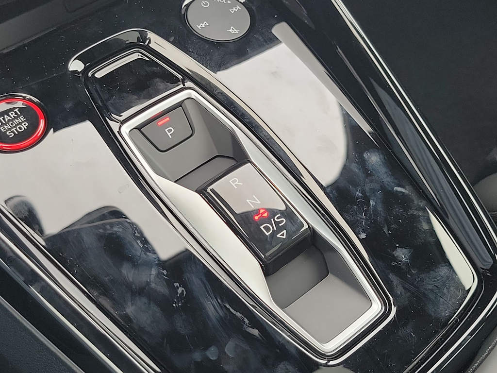 Thumbnail: 2026 Audi RS 3 - 14