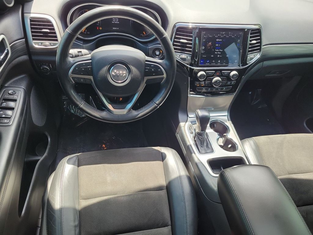 Thumbnail: 2020 Jeep Grand Cherokee - 9