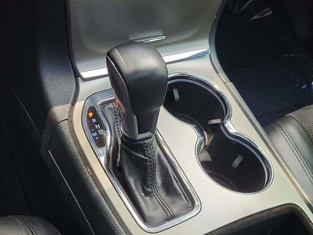 Thumbnail: 2020 Jeep Grand Cherokee - 15