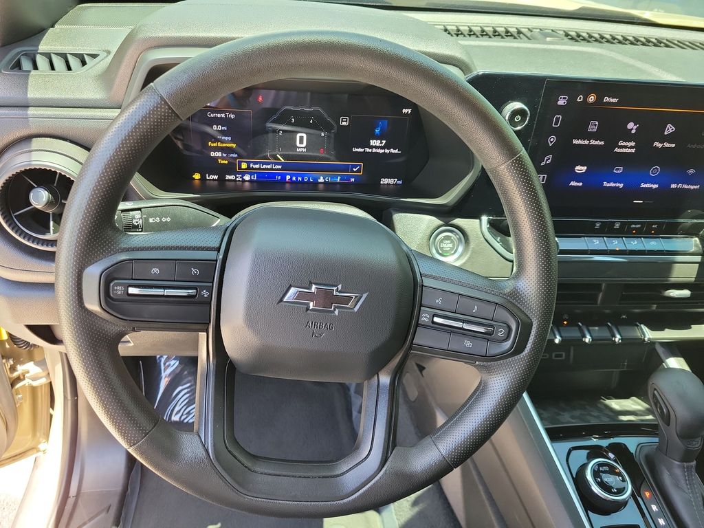 Thumbnail: 2024 Chevrolet Colorado - 14