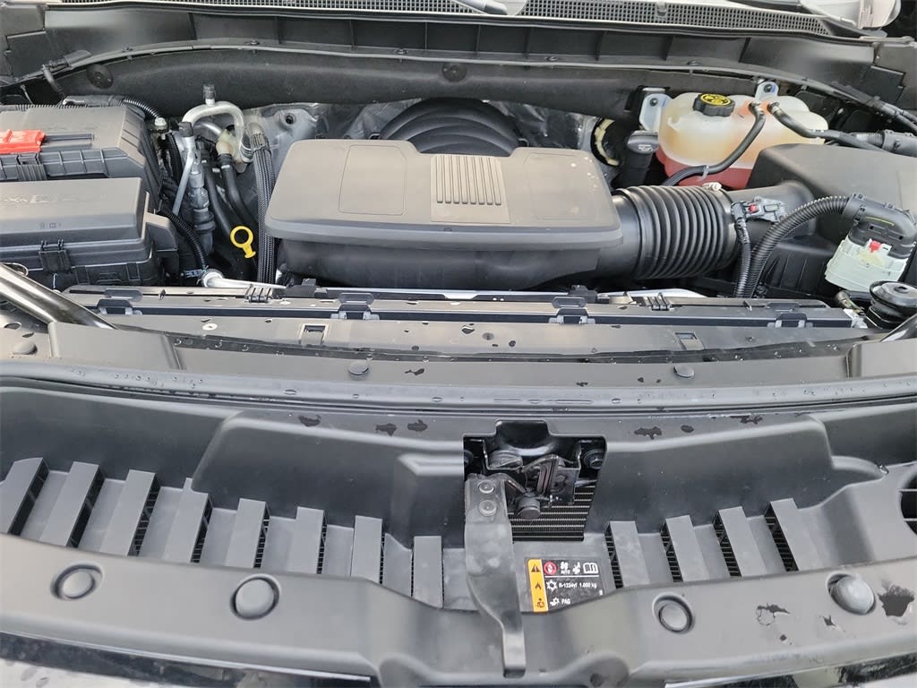 Thumbnail: 2023 Chevrolet Tahoe - 9