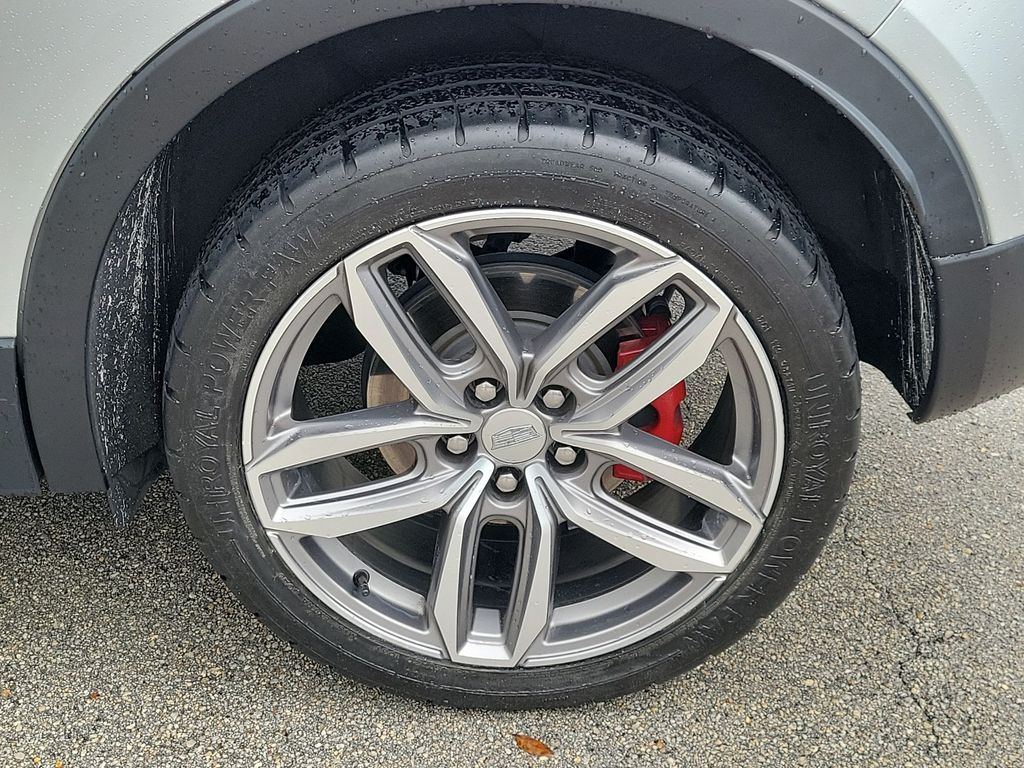 Thumbnail: 2021 Cadillac XT4 - 8