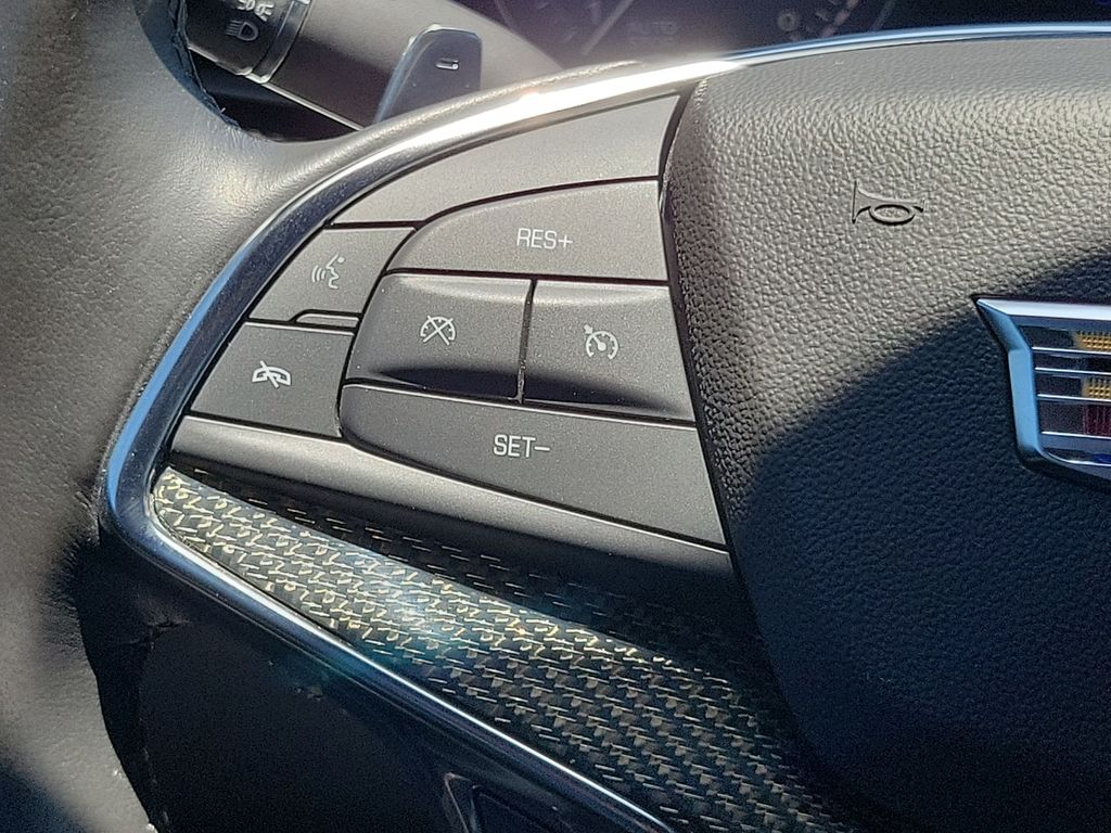 Thumbnail: 2020 Cadillac XT5 - 24