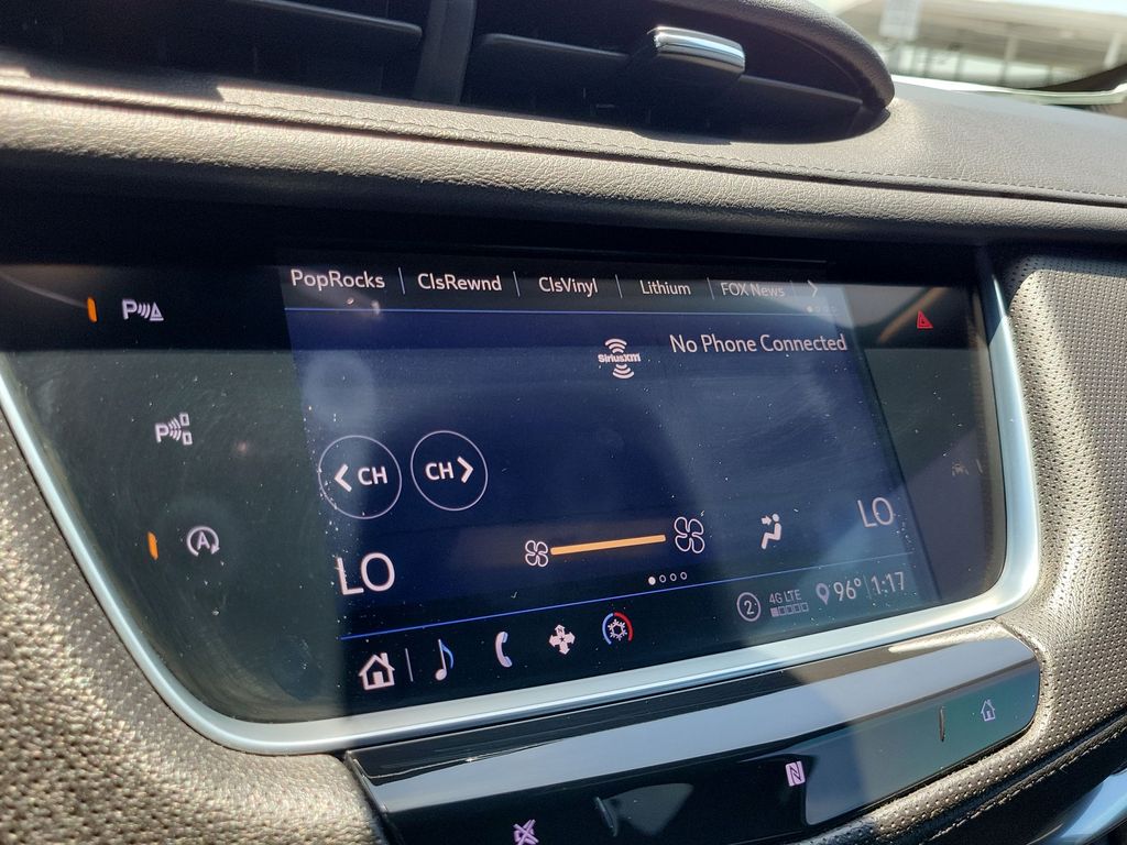 Thumbnail: 2020 Cadillac XT5 - 13