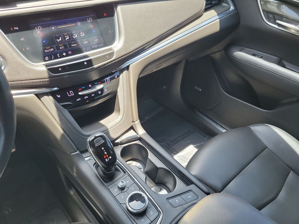 Thumbnail: 2020 Cadillac XT5 - 26