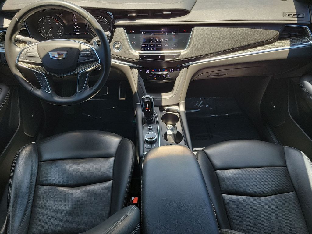 Thumbnail: 2020 Cadillac XT5 - 9