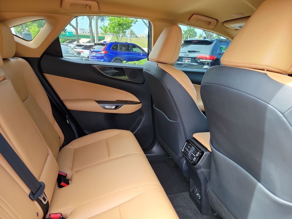 Thumbnail: 2025 Lexus ES - 28