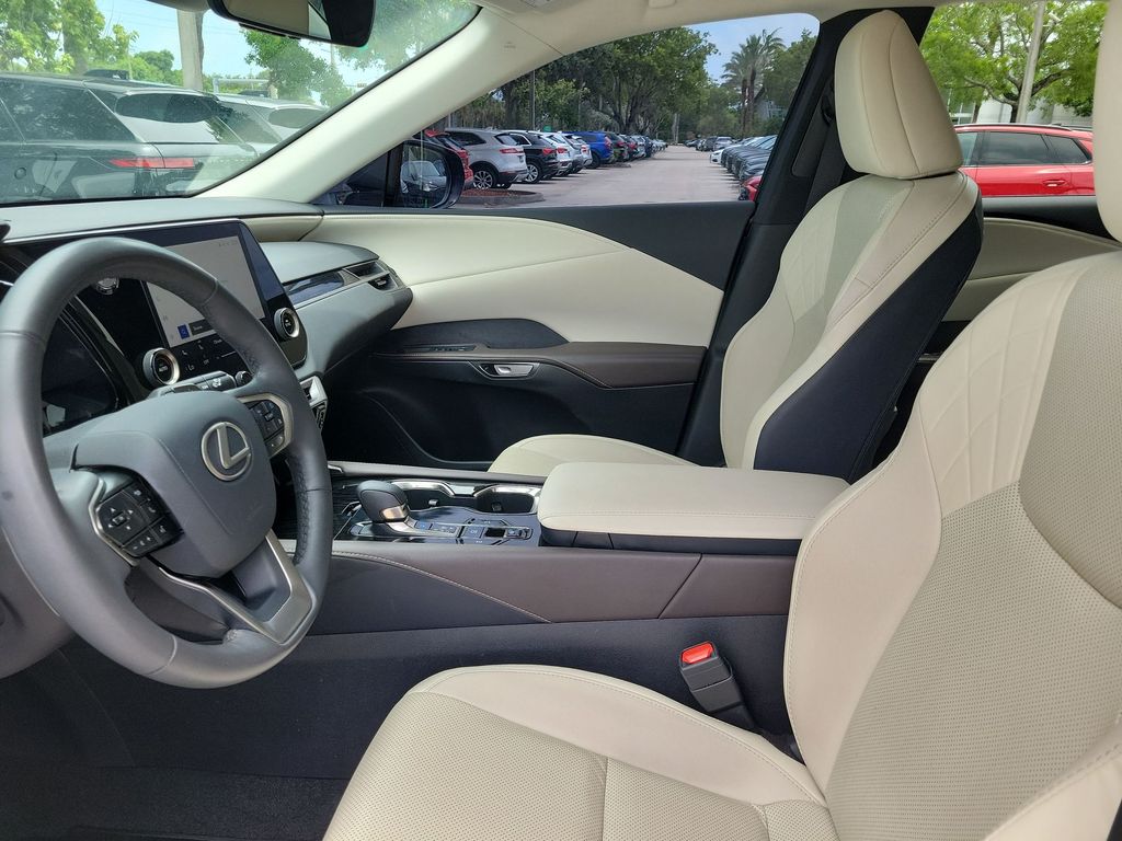 Thumbnail: 2024 Lexus RX - 11