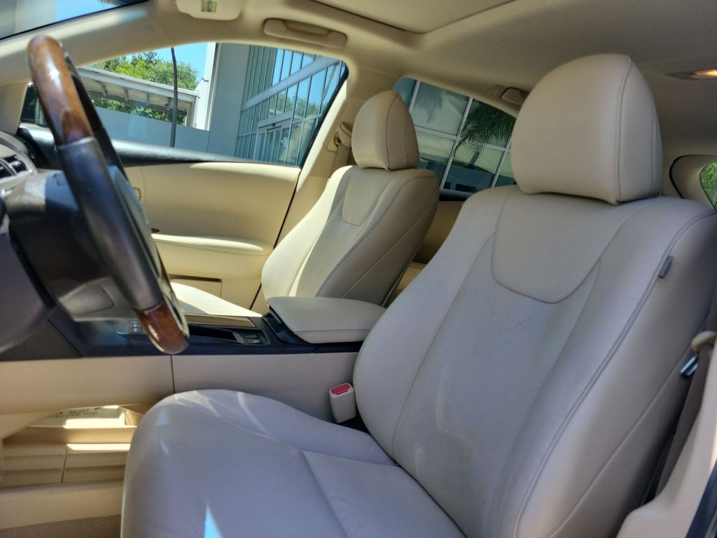 Thumbnail: 2015 Lexus RX - 11