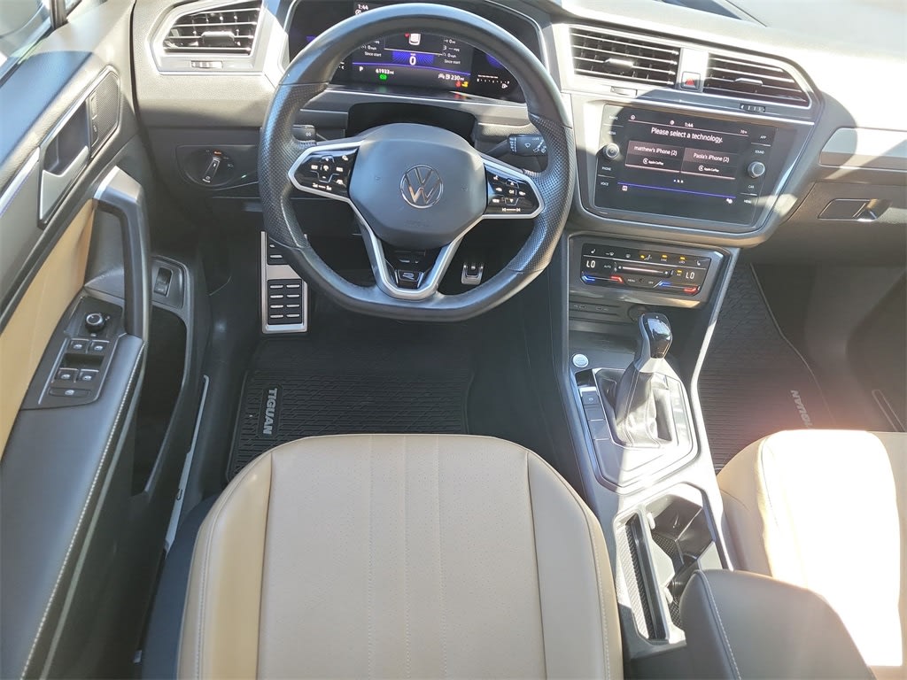 Thumbnail: 2022 Volkswagen Tiguan - 9